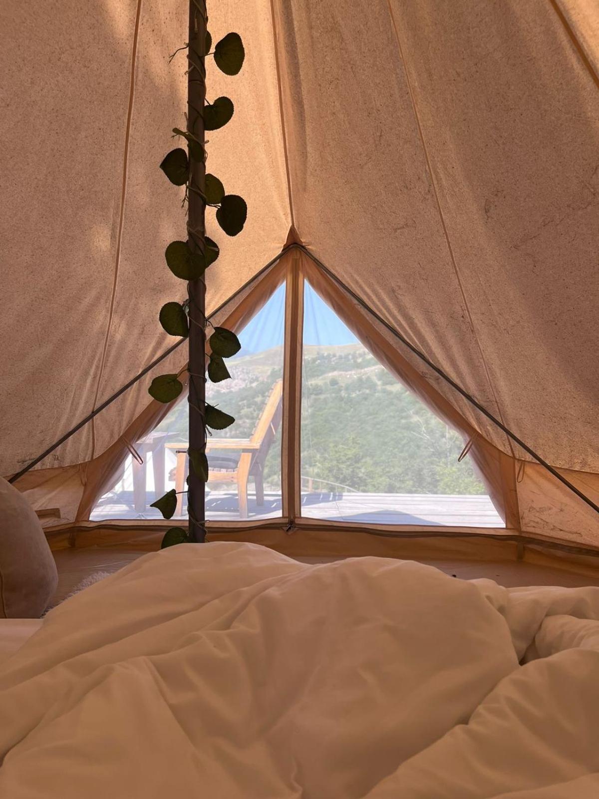 Alereks Mountain Camping Dsegh Exterior foto